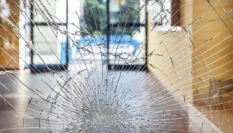 Sicherheitsfolie Schutz vor Glasbruch Sicherheitsfolie Schutz vor Glasbruch