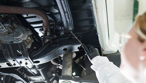 Unterboden von einem Fahrzeug | Unterbodenschutz von Mierke