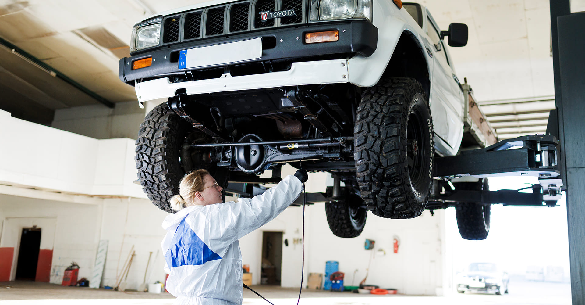 Unterbodenschutz und Hohlraumversiegelung Auto | Mierke